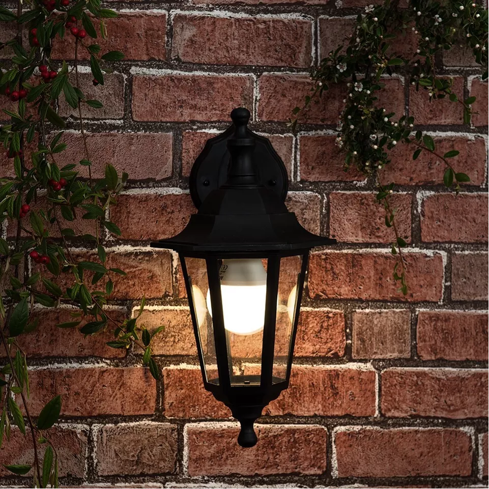 Traditional Outdoor Wall Lantern IP44 – Weatherproof LED Garden Wall Light for Patio, Yard & Porch