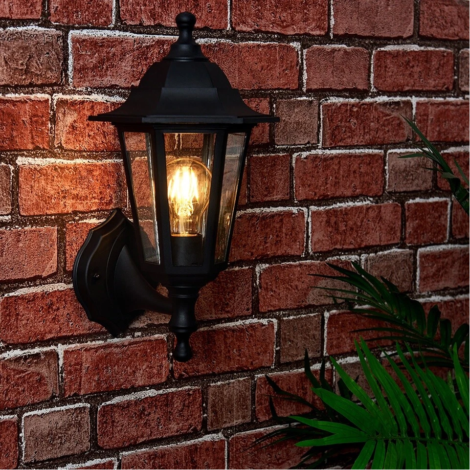 Traditional Outdoor Wall Lantern IP44 – Weatherproof LED Garden Wall Light for Patio, Yard & Porch